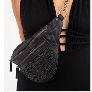 Hipstirr orbit belt bag